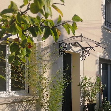 Villa Voltaire Clamart Exterior foto