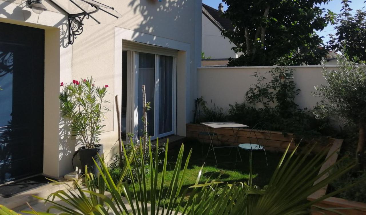 Villa Voltaire Clamart Exterior foto